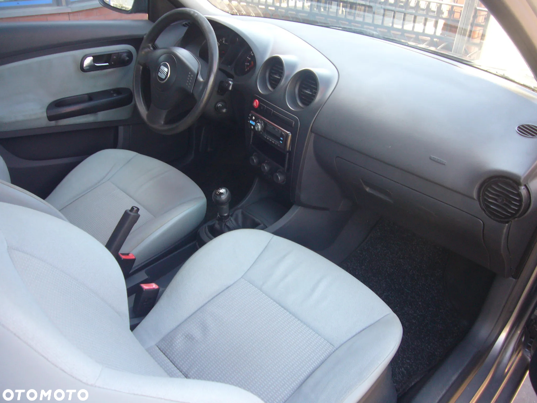 Seat Ibiza 1.2 12V Signo - 13