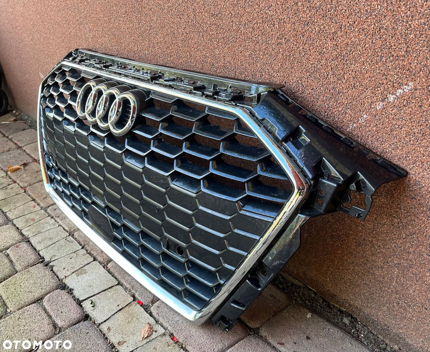 Audi OE 8Y0853651B atrapa chłodnicy - 3