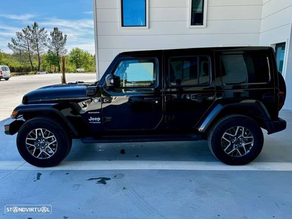 Jeep Wrangler - 8