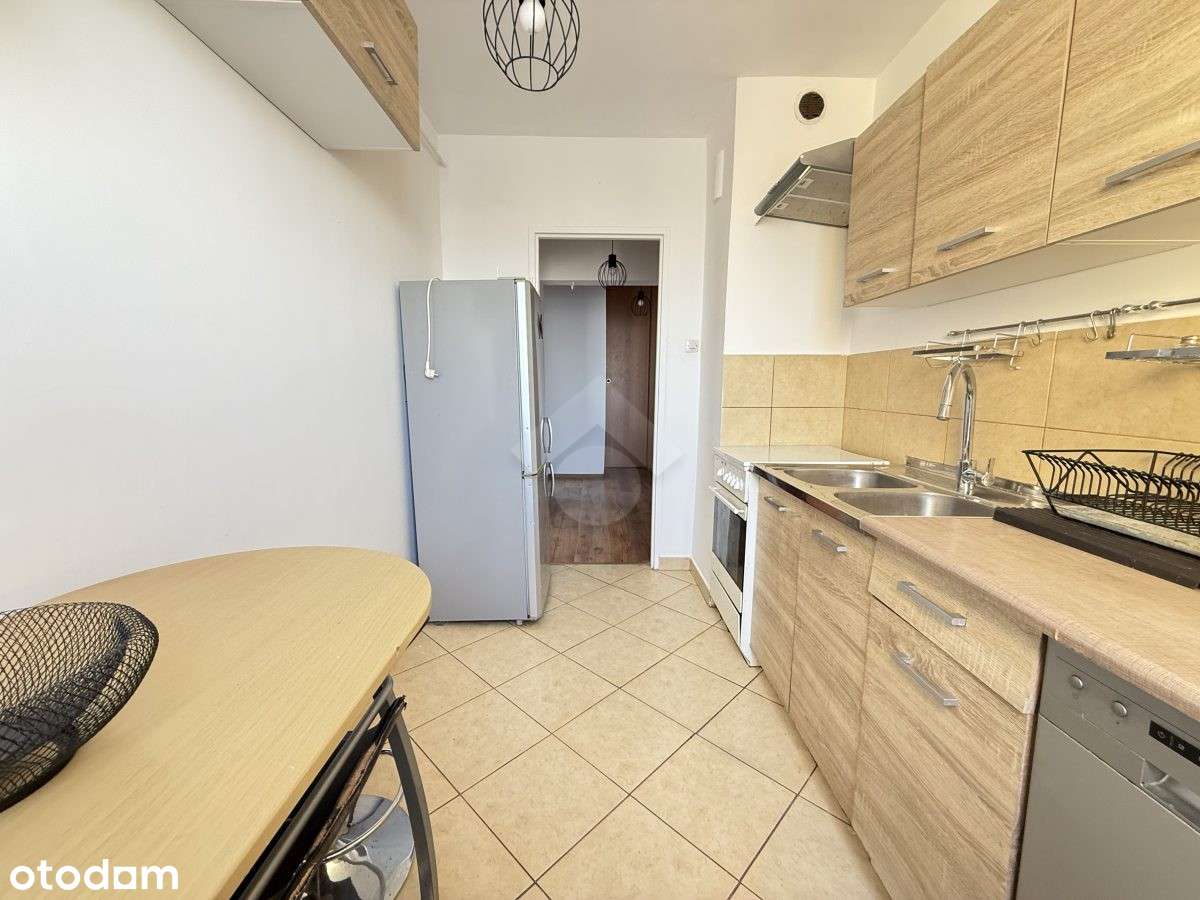 2 pokojowe mieszkanie z osobną kuchnią i balkonem! Widok na Kraków!-10