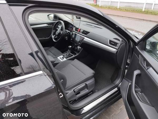 Skoda Superb 2.0 TSI Ambition DSG - 14