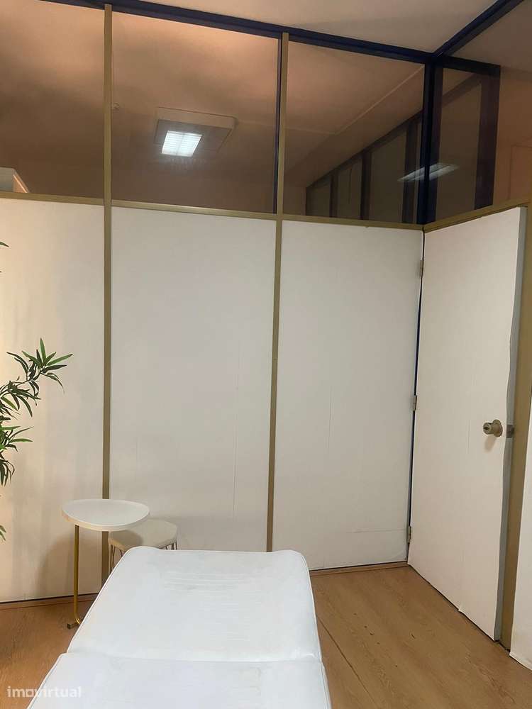 Gabinete em clínica de estética para alugar no Saldanha. - Grande imagem: 3/4