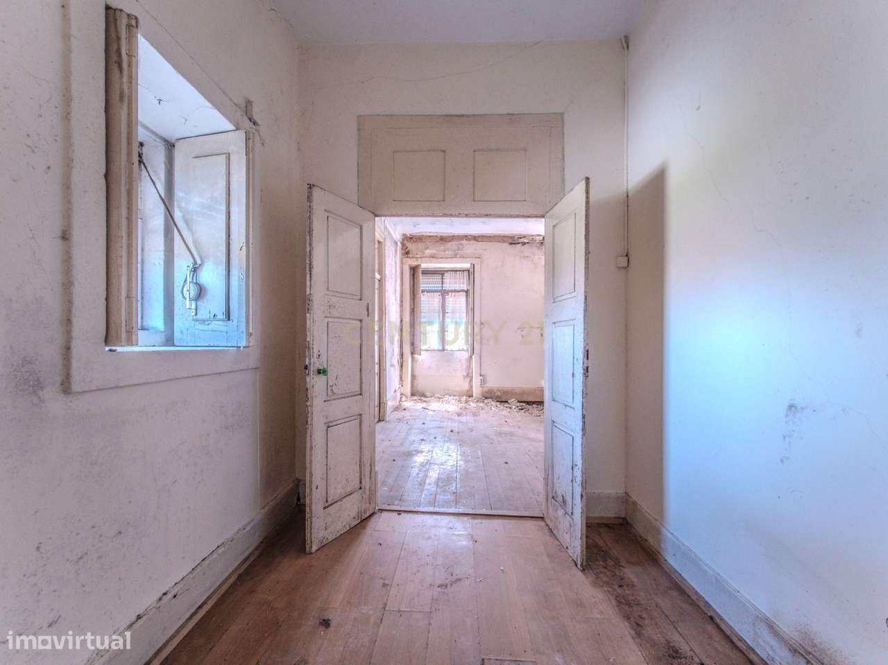 Investimento com Rendimento | 5 Moradias em Lote de 1016 m² | Matosinh-7