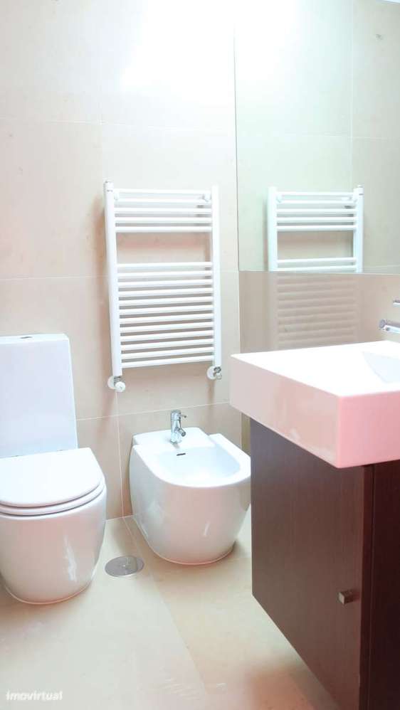 Apartamento T3 com garagem e varanda em Fátima - Grande imagem: 5/21