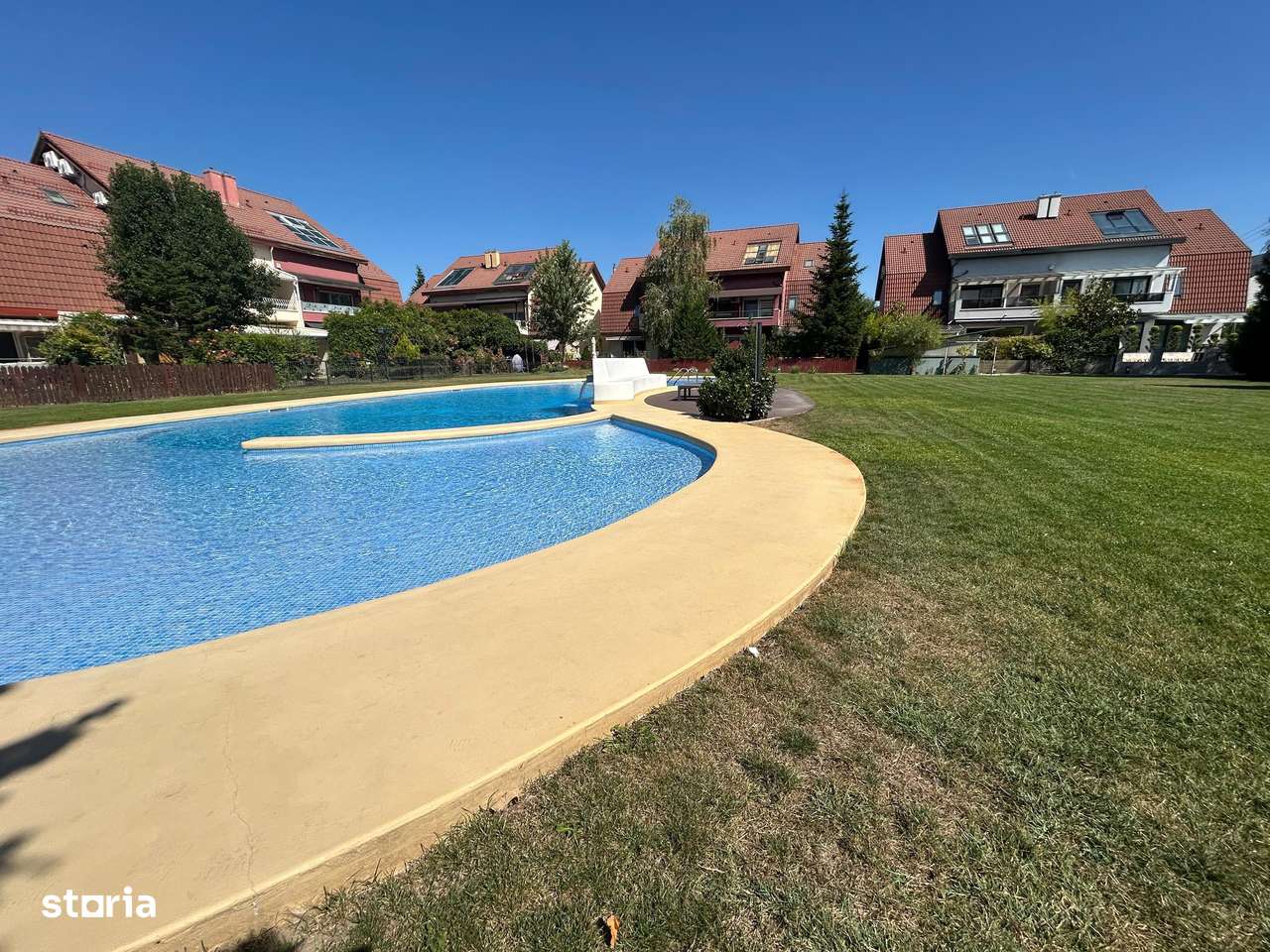 Vila 5 camere cu LIFT| Complex privat cu piscină | Iancu Nicolae-16