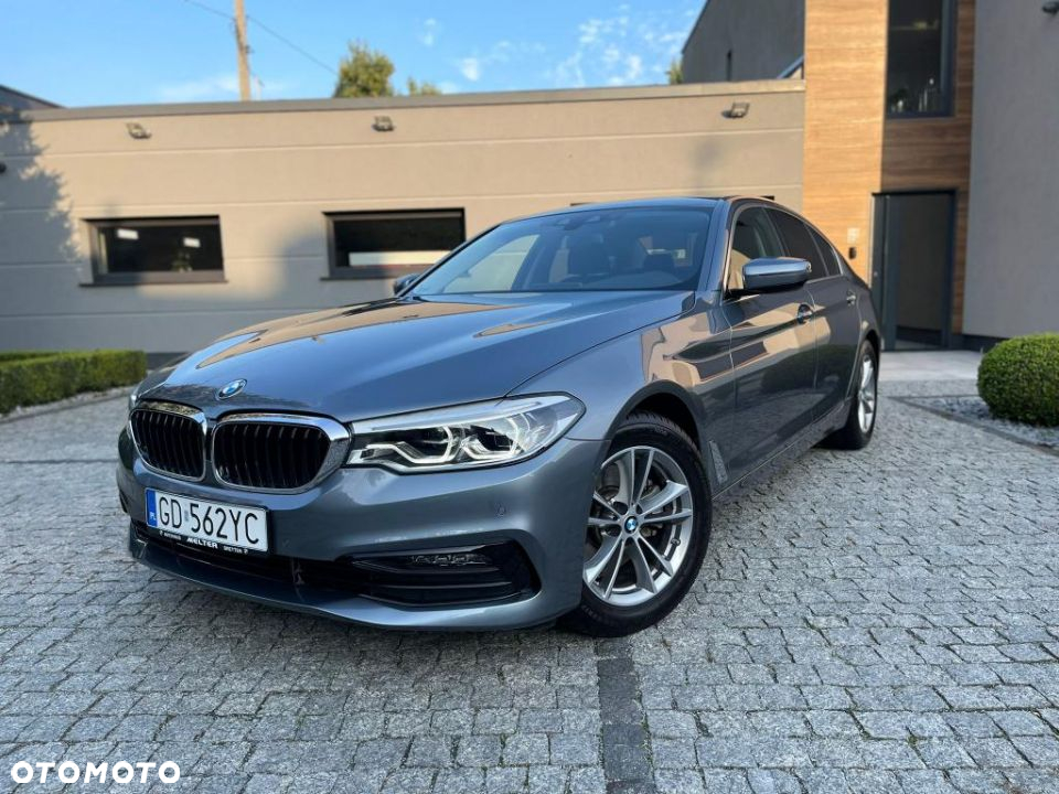 BMW Seria 5 520d Efficient Dynamics Sport Line sport - 2