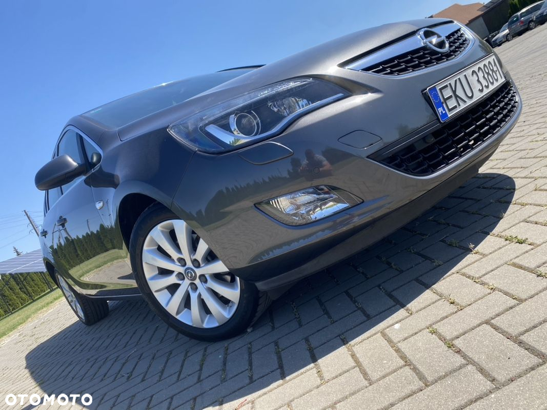 Opel Astra 1.6 Turbo Sports Tourer Automatik - 24