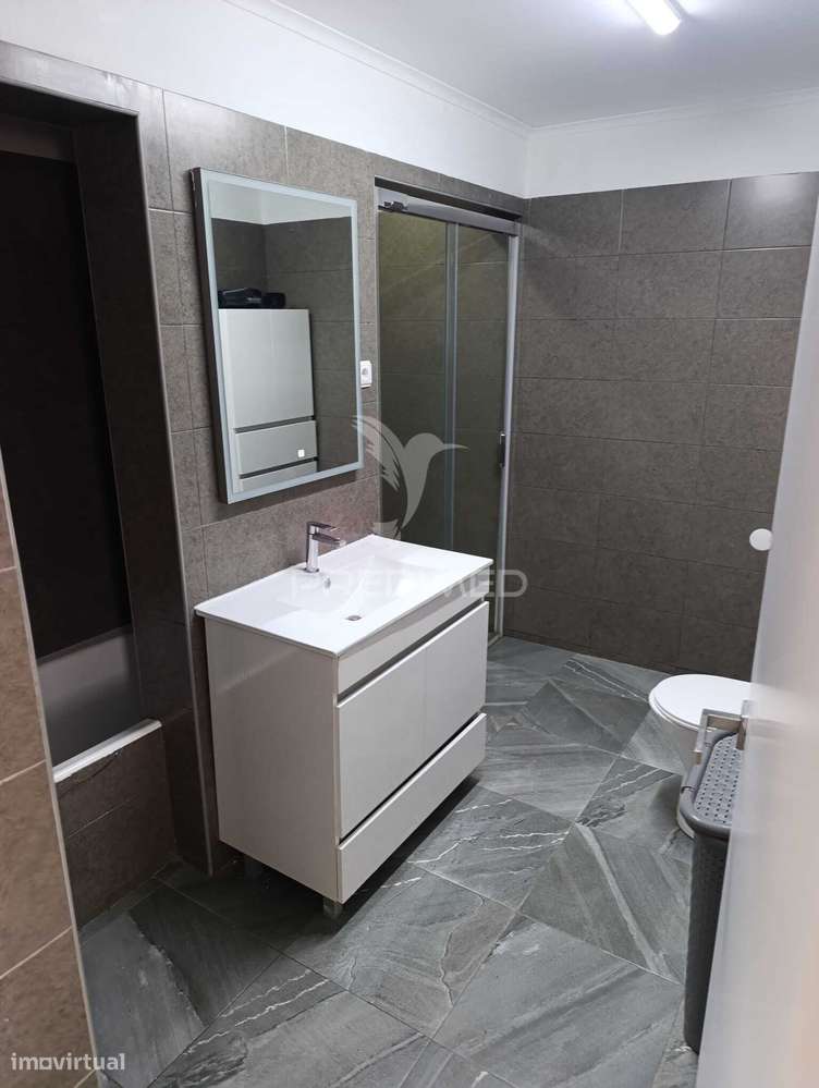 MORADIA TÉRREA- inserida num lote de terreno de 645m2-Elvas - Grande imagem: 2/37