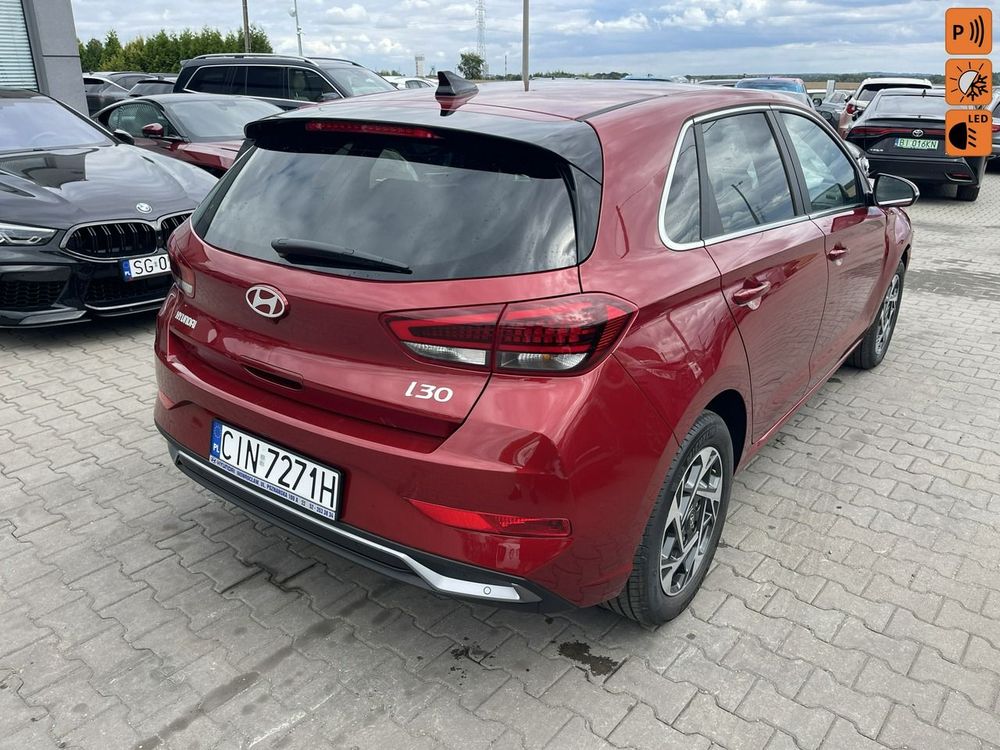 Hyundai i30 III (2017-) 1.5 T-GDI 48V Smart Plus DCT 2025