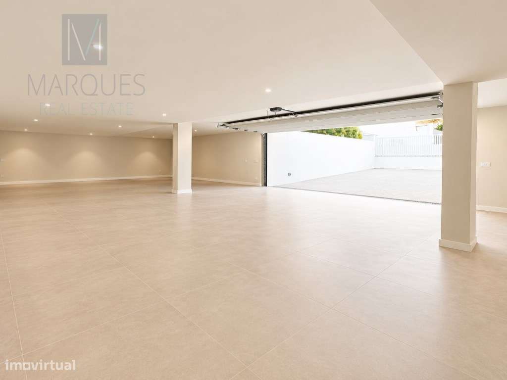 Moradia T5 de Luxo com Piscina Infinita | Verdizela-38
