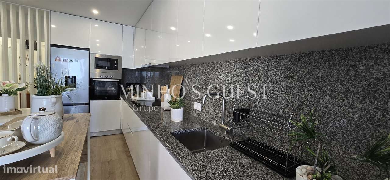 Apartamento T0+2 NOVO junto á Escola EB 2,3 de Pevidém - Guimarães - Grande imagem: 4/22