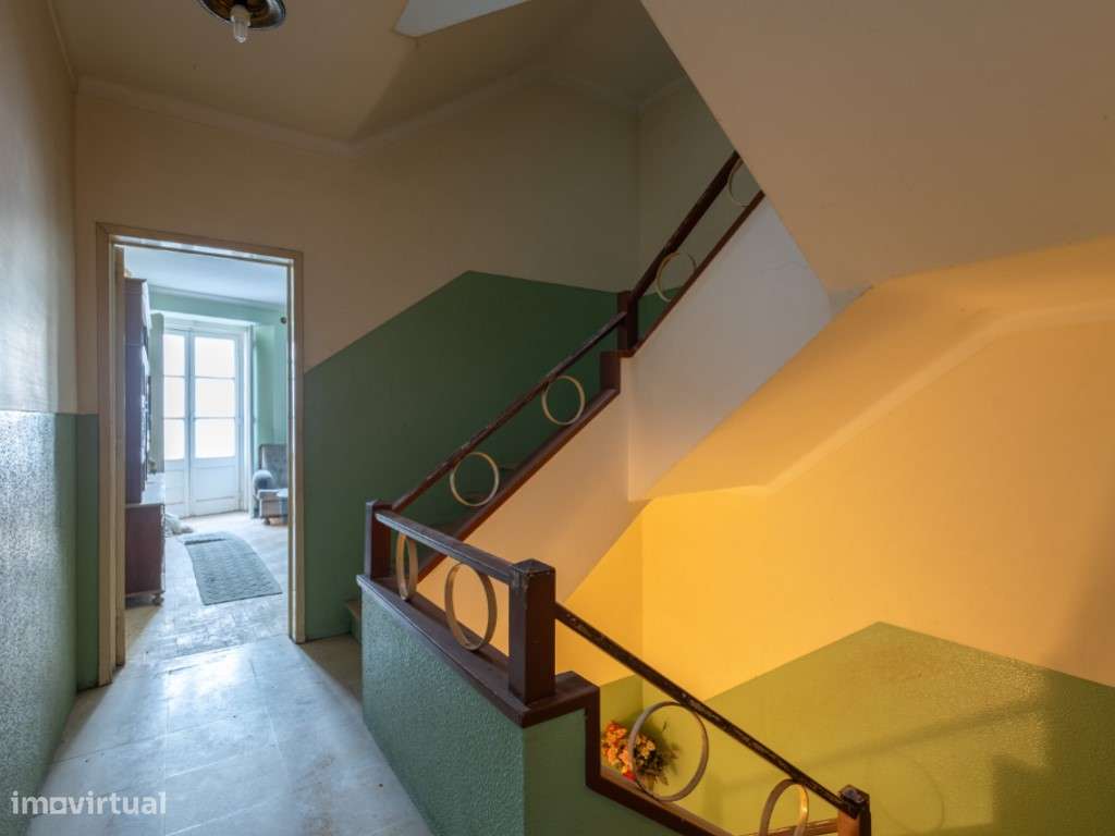 No Coração de Abrantes, possibilidade 4 apartamentos-18