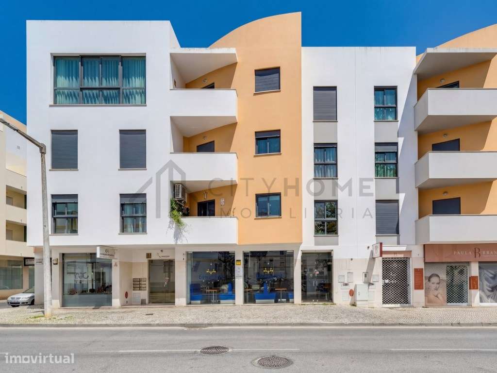 Espaço comercial em Loulé 'Chave na Mão'-15