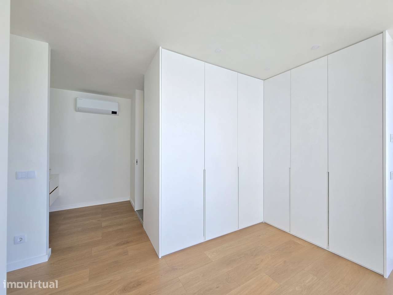 Moradia com 4 Suites Perto do Coração de Braga - Grande imagem: 4/20