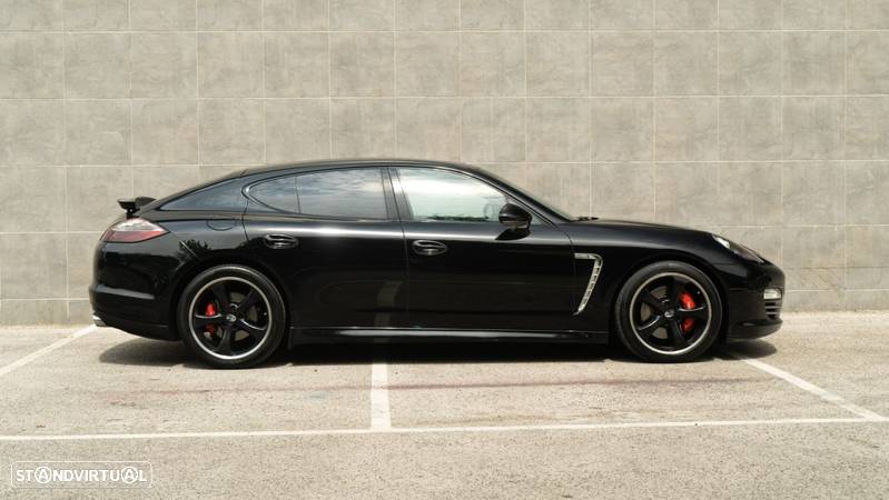 Porsche Panamera Edition - 4