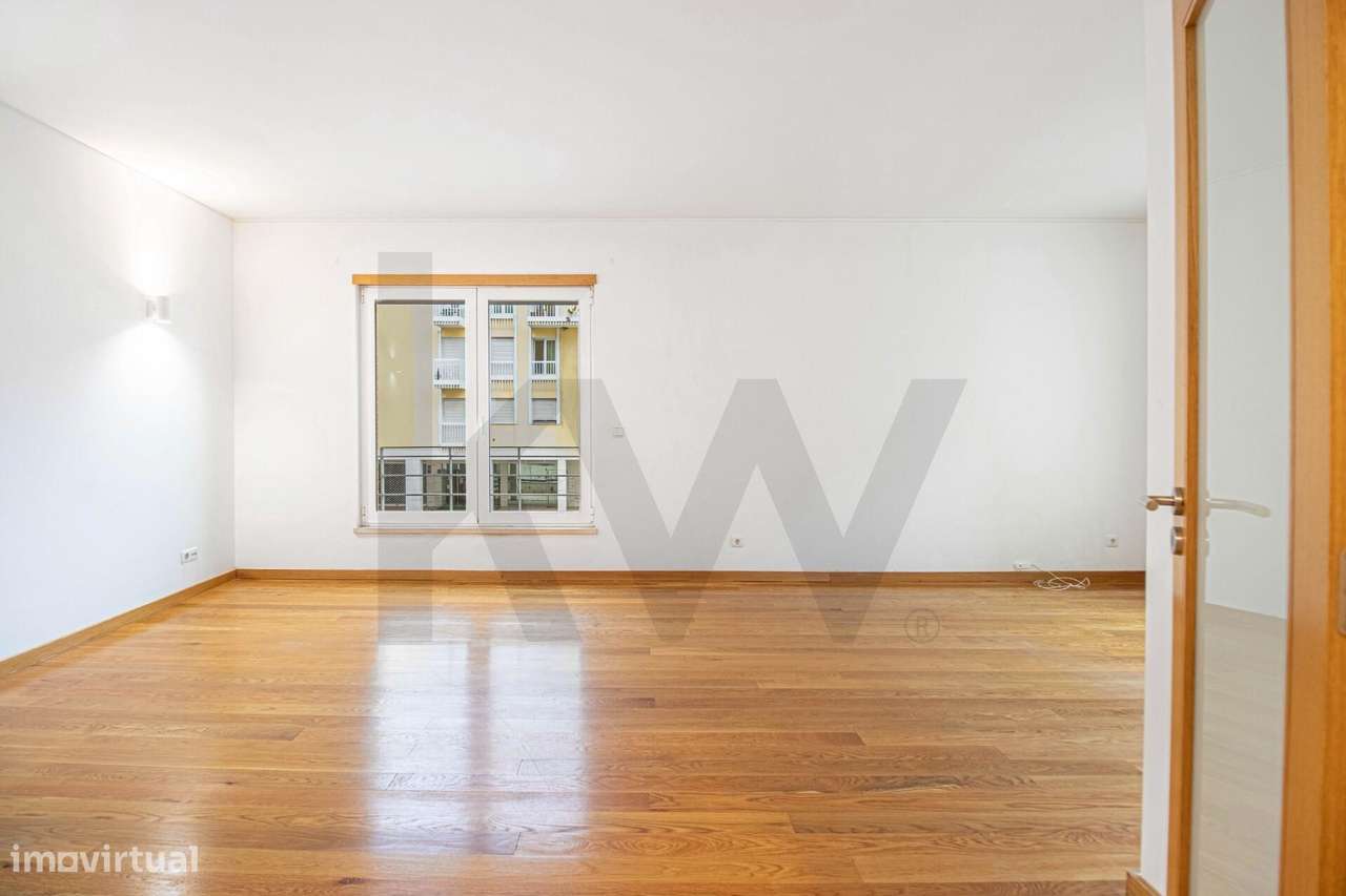 Apartamento T3 com Vista Rio no Parque das Nações - Grande imagem: 4/23