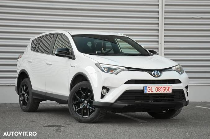 Toyota RAV4 - 10