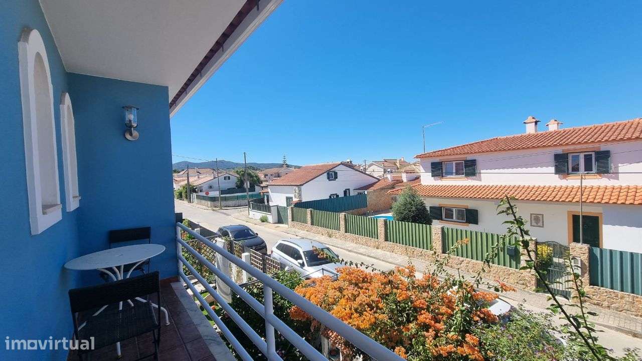 Moradia T5 com piscina, Brejos de Azeitão, Azeitão-35