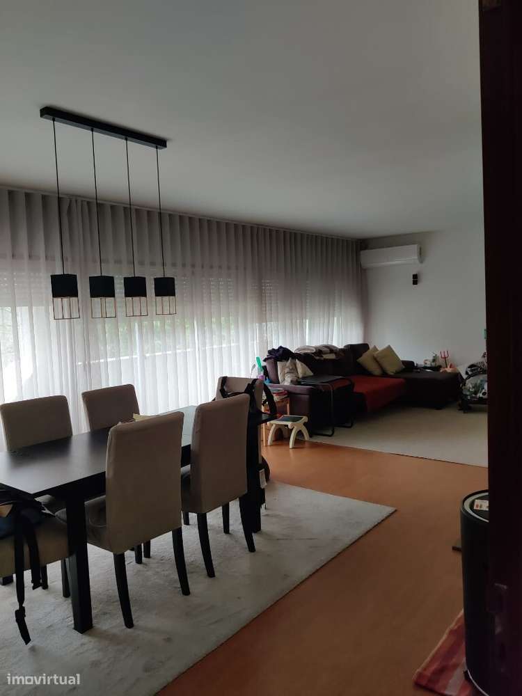 Exclusivo Apartamento T3 | 150 m2 | Garagem Dupla | A 2 Minutos da Cid - Grande imagem: 4/11