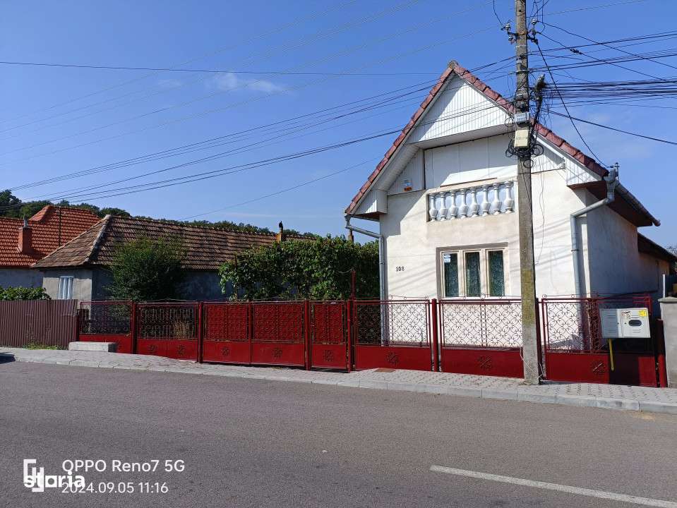 Casa de vanzare in Reghin - Imagine principală: 3/9