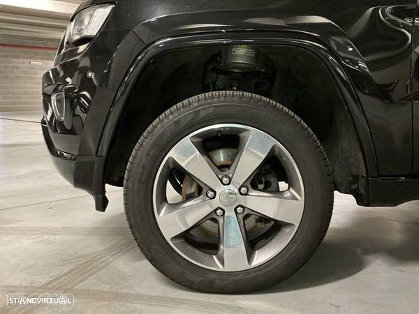 Jeep Grand Cherokee 3.0 CRD V6 Overland - 19