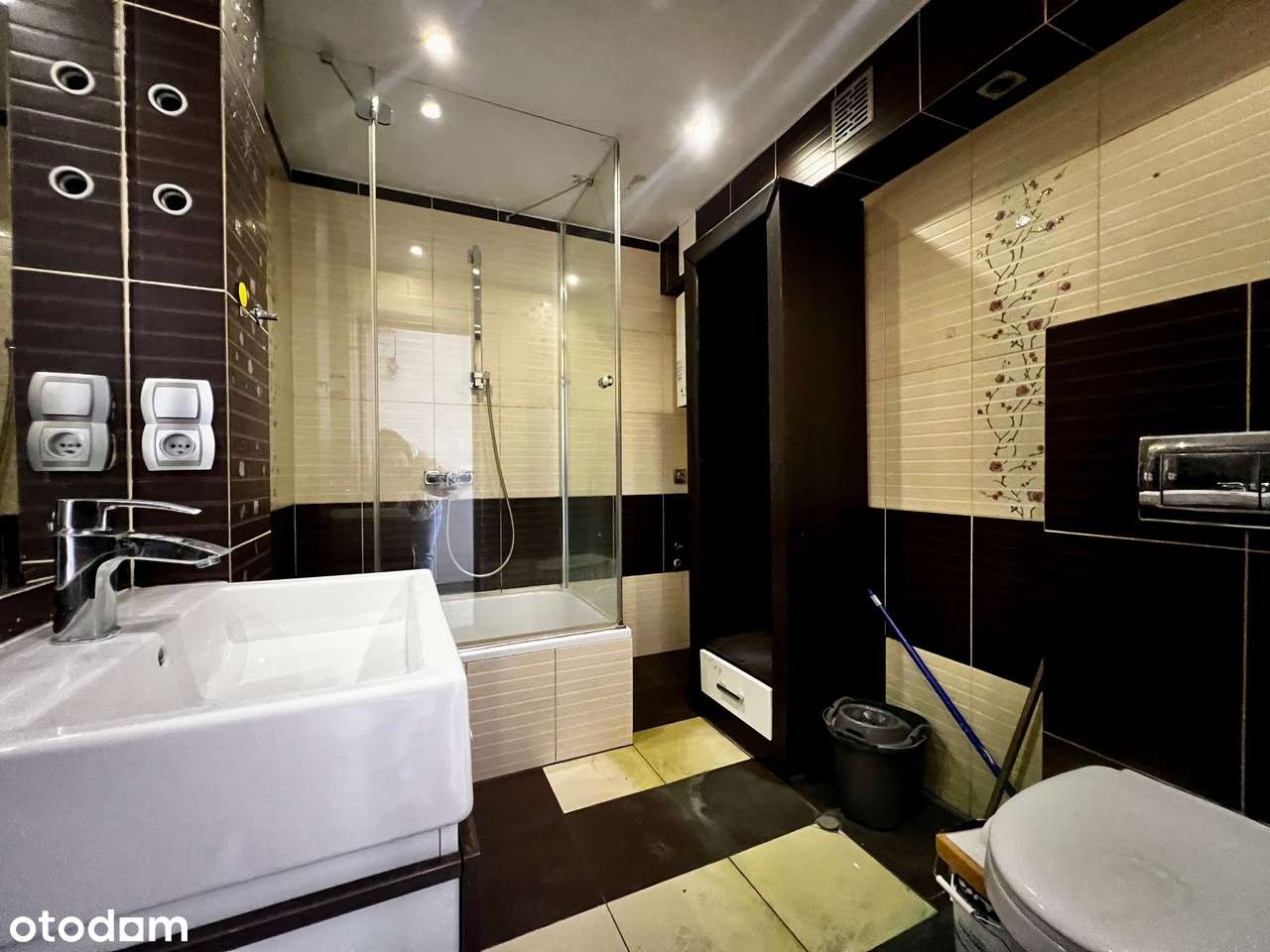 Przestronne mieszkanie z balkonem w centrum-7