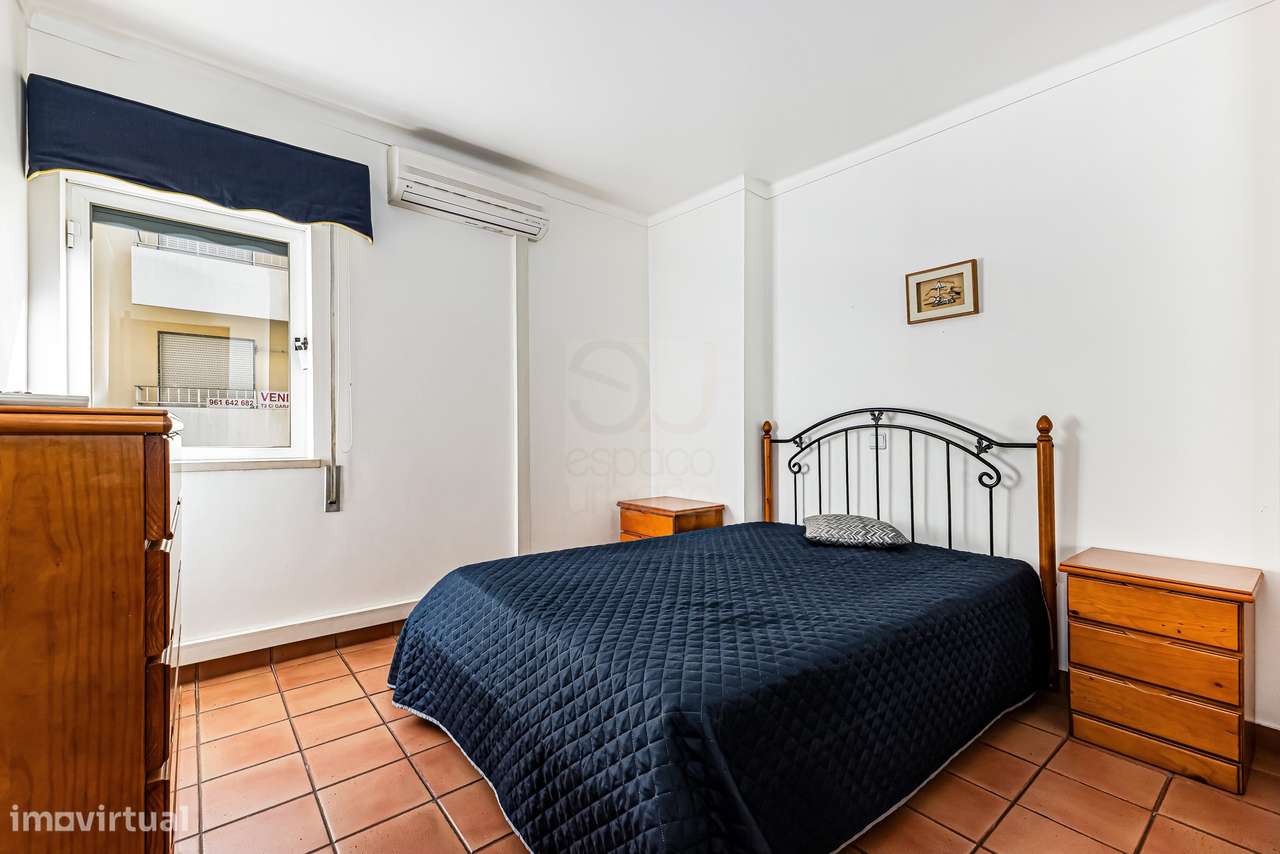 A. Pêra - Apart. 2 Quartos - Garagem - 150 Metros da Praia-9