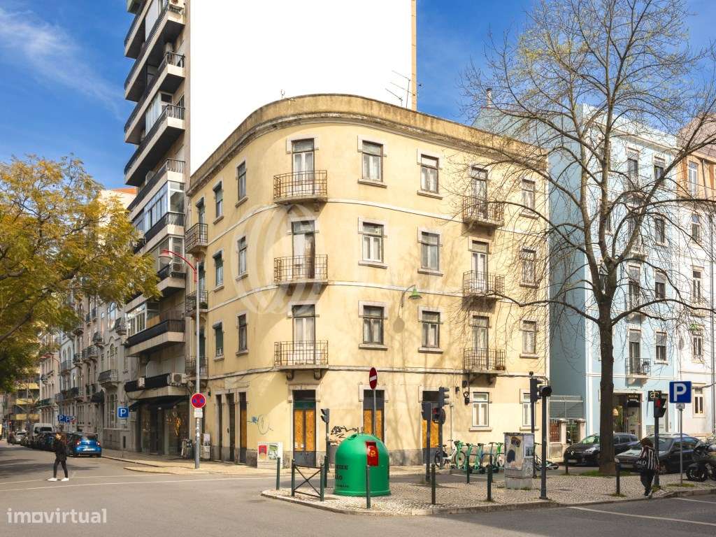 Prédio com PIP aprovado para reabilitação, em Lisboa - Grande imagem: 2/10