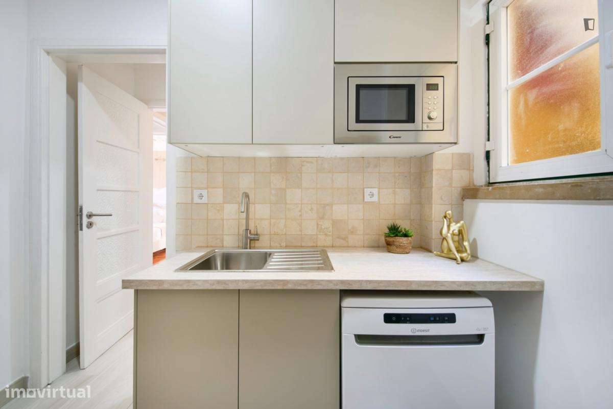 Quarto - localizado em Princípe Real Lisbon - Grande imagem: 5/10