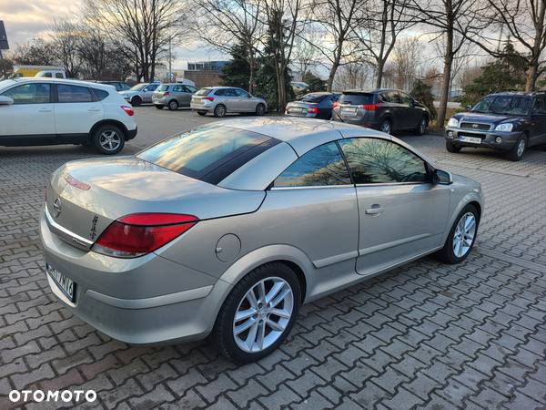 Opel Astra - 3