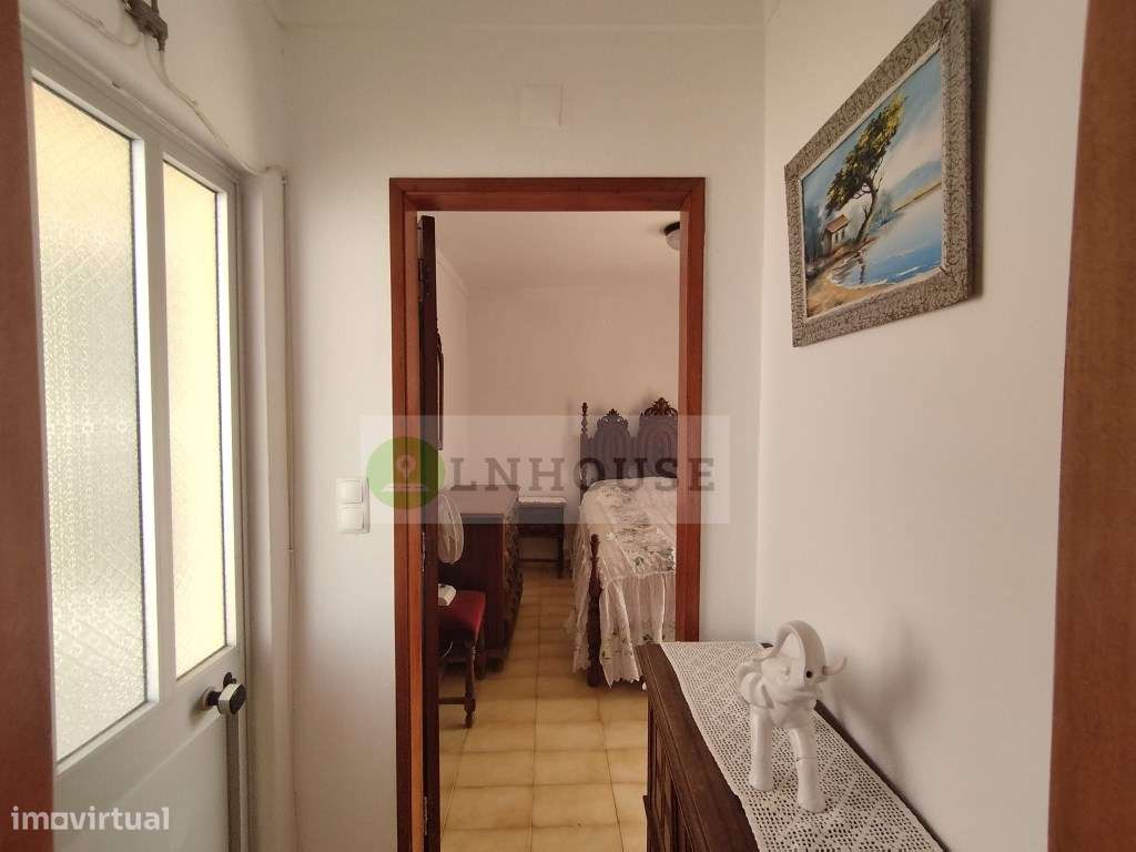 Moradia T2+2 com quintal e terraço, Azinhal-25