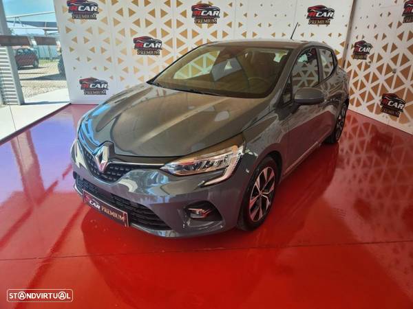 Renault Clio - 2