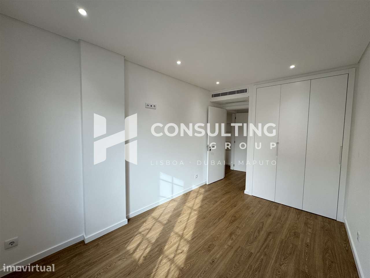 Apartamento T2 Venda em Águas Livres,Amadora-24