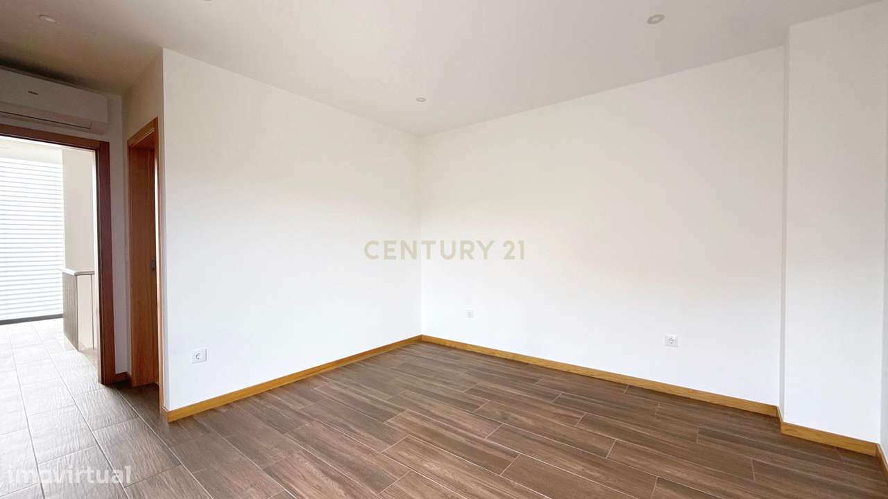 Moradia T3 | Parque da Cidade | Paredes-14