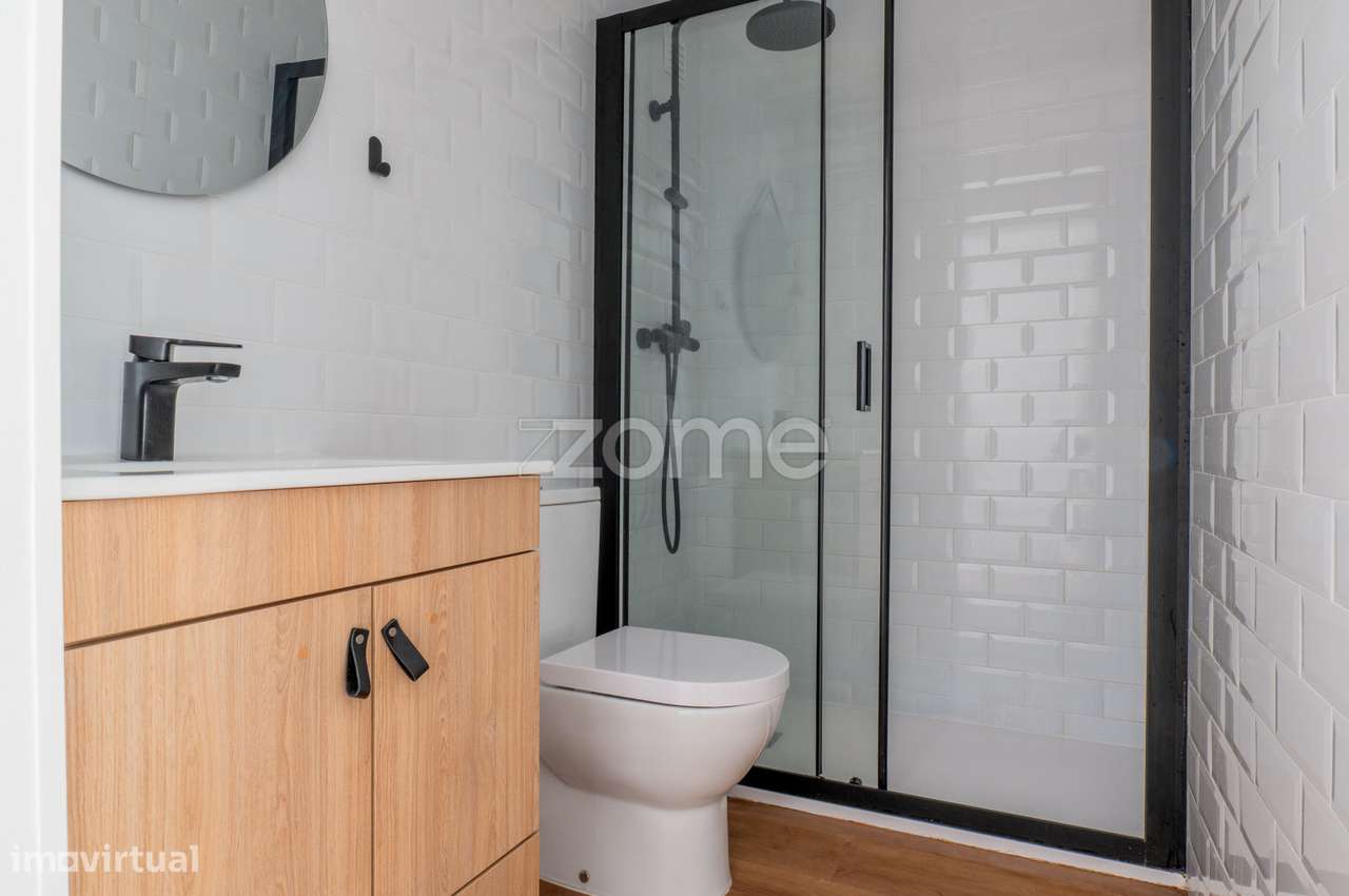 Apartamento T1+1 Baixa da Banheira-46