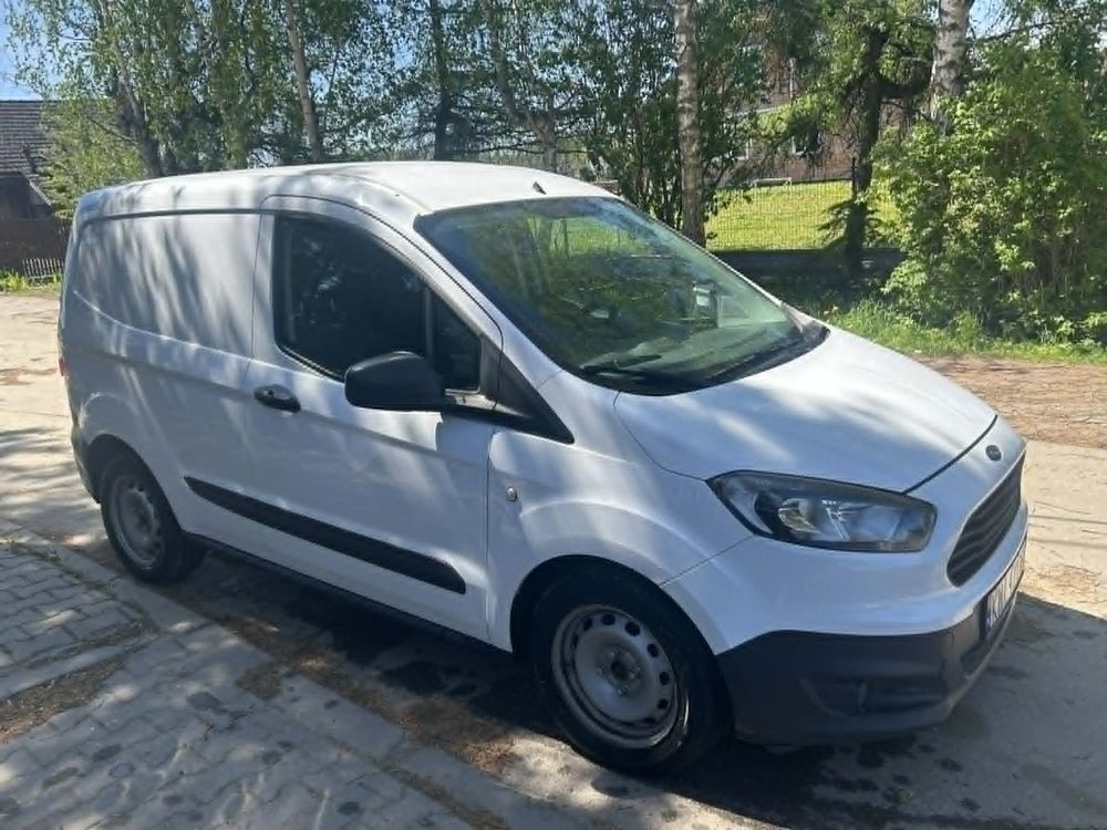 Ford Transit Courier 2017