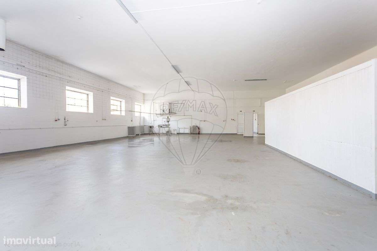 Armazém à venda em Sintra-22
