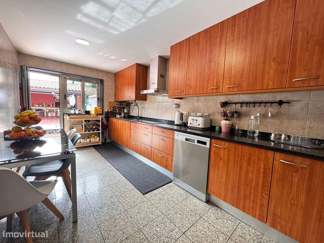 Moradia T4 com jardim e garagem em Vila do Conde-24