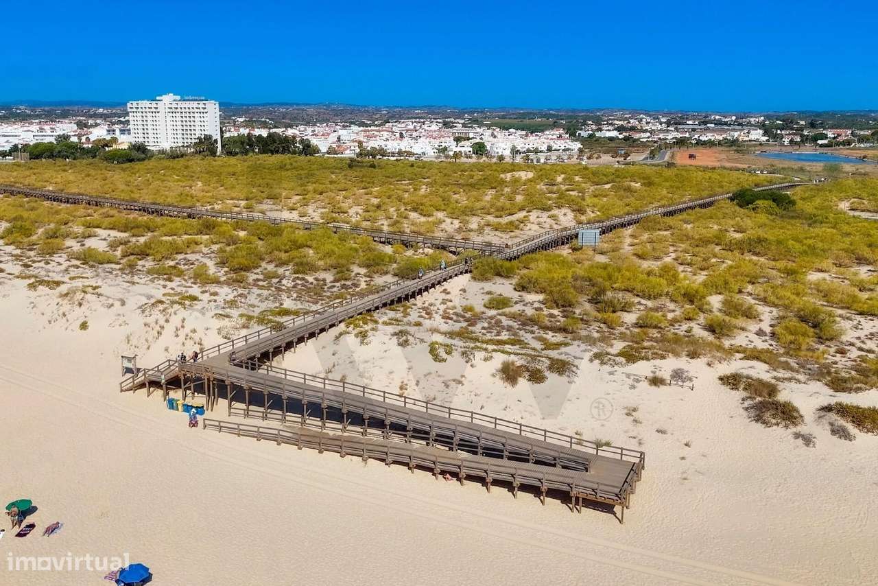 Moradia T1+3 com piscina em fase final de construção | São Bartolomeu - Grande imagem: 4/13