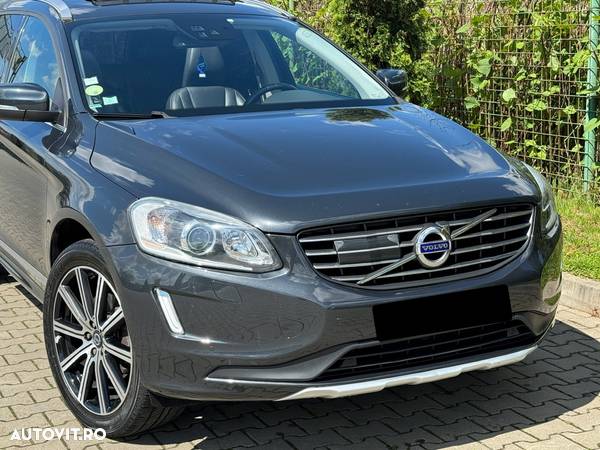 Volvo XC 60 D5 AWD Aut. Summum - 18