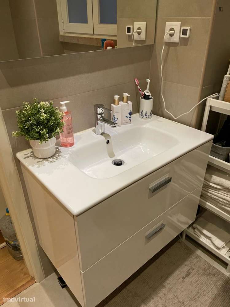 Apartamento com 2 quartos - localizado em Arroios Lisbon - Grande imagem: 5/40