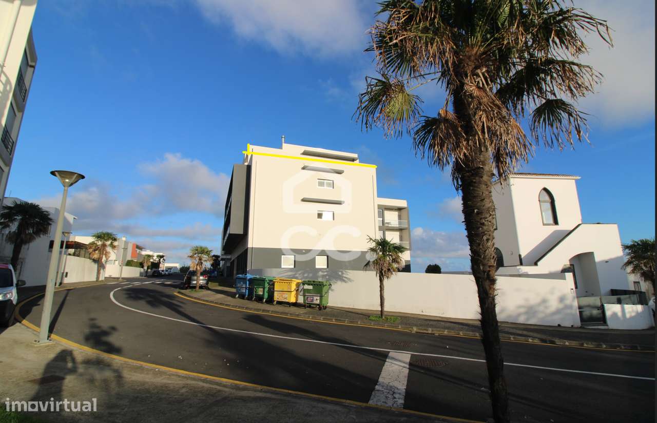 Apartamento com 2 Quartos - Santa Clara - Ponta Delgada-5