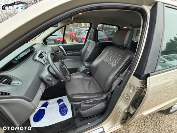 Renault Scenic 1.9 dCi FAP Avantage - 14