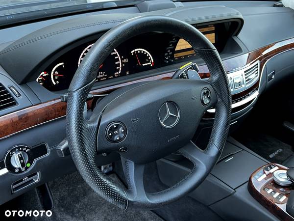 Mercedes-Benz Klasa S 63 AMG L 7G-TRONIC - 21