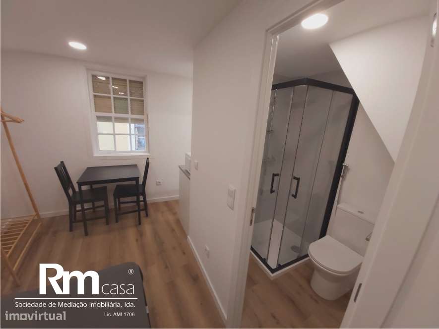 Excelente Prédio remodelado junto à Praça do Comercio-36