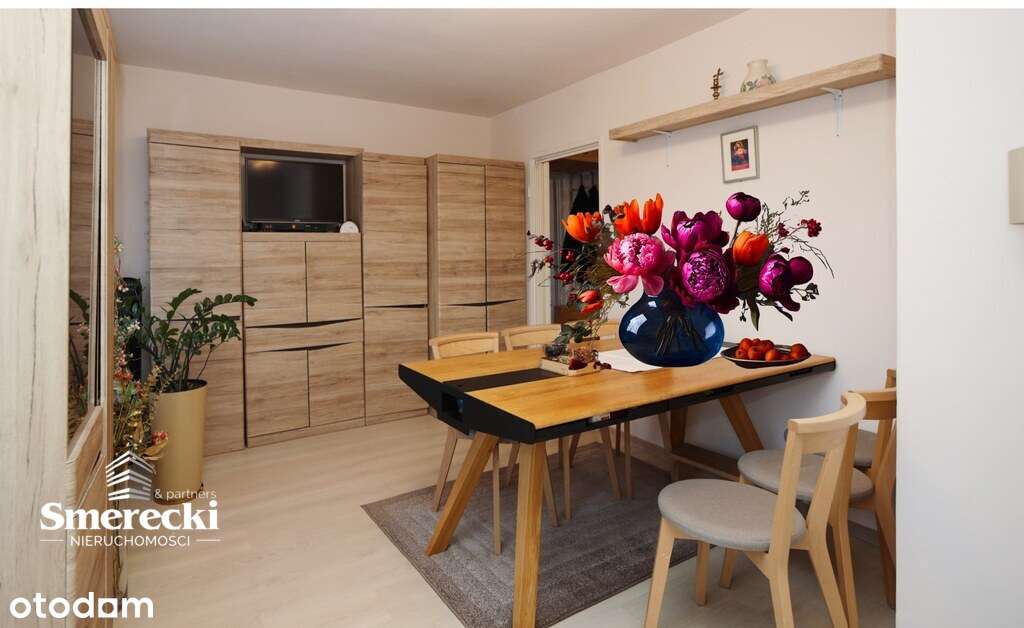 Piękne rozkładowe mieszkanie z dużym balkonem-0