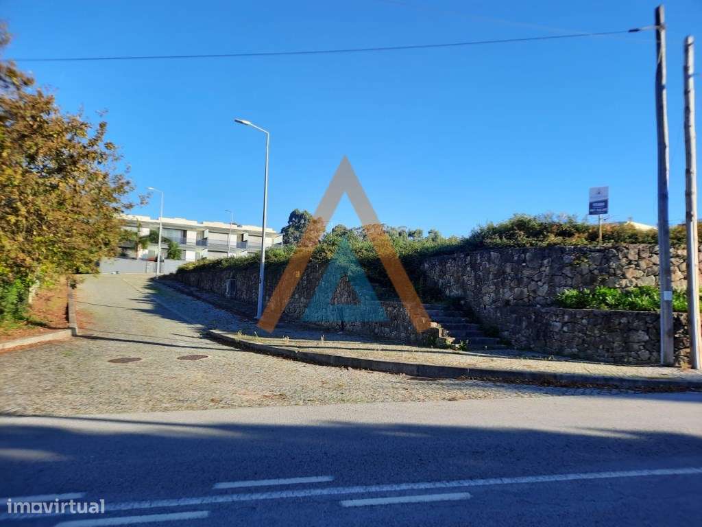 Terreno urbano - Grande imagem: 4/13