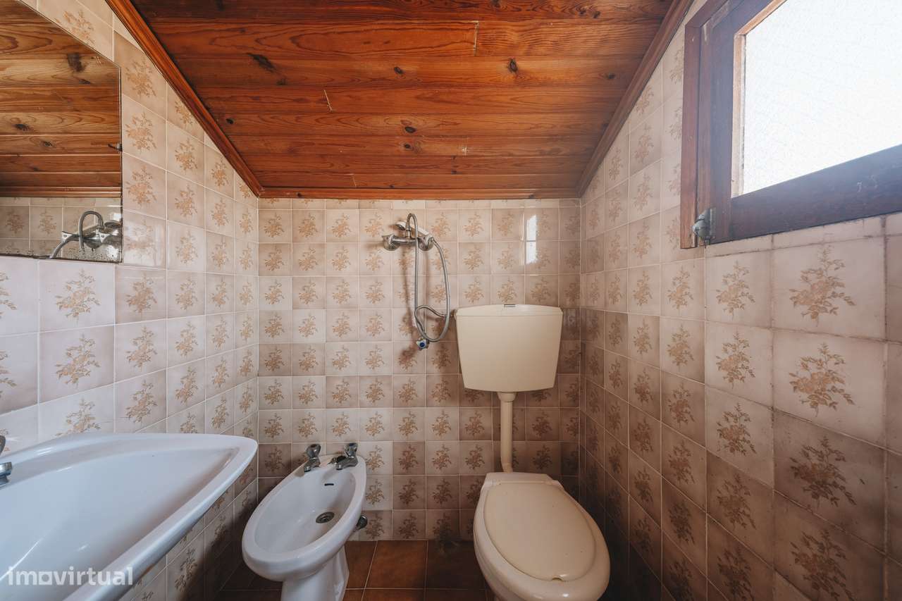 Moradia T3 com Terreno de 1.577 m² | Ribeira do Fárrio – Ourém-21