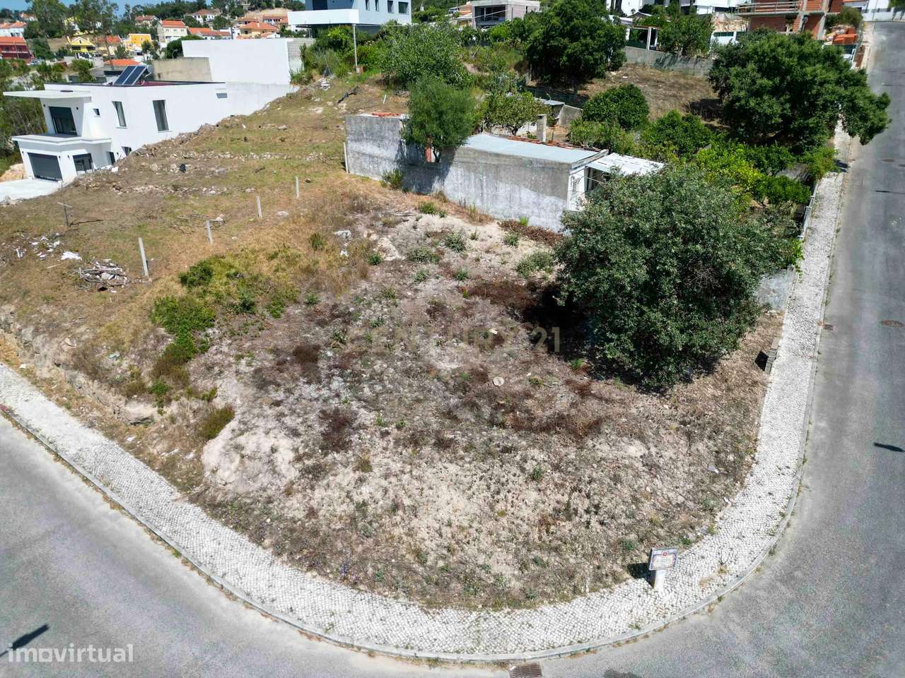 NOVIDADE  Terreno Urbano, 428m2, em gaveto, urbanização nova.-9