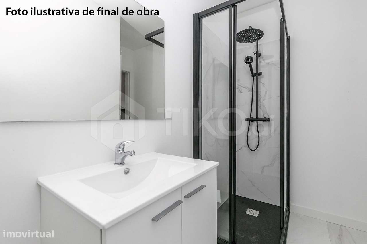 T2+1 Totalmente remodelado em Odivelas – Pronto a habitar | Excelente-11